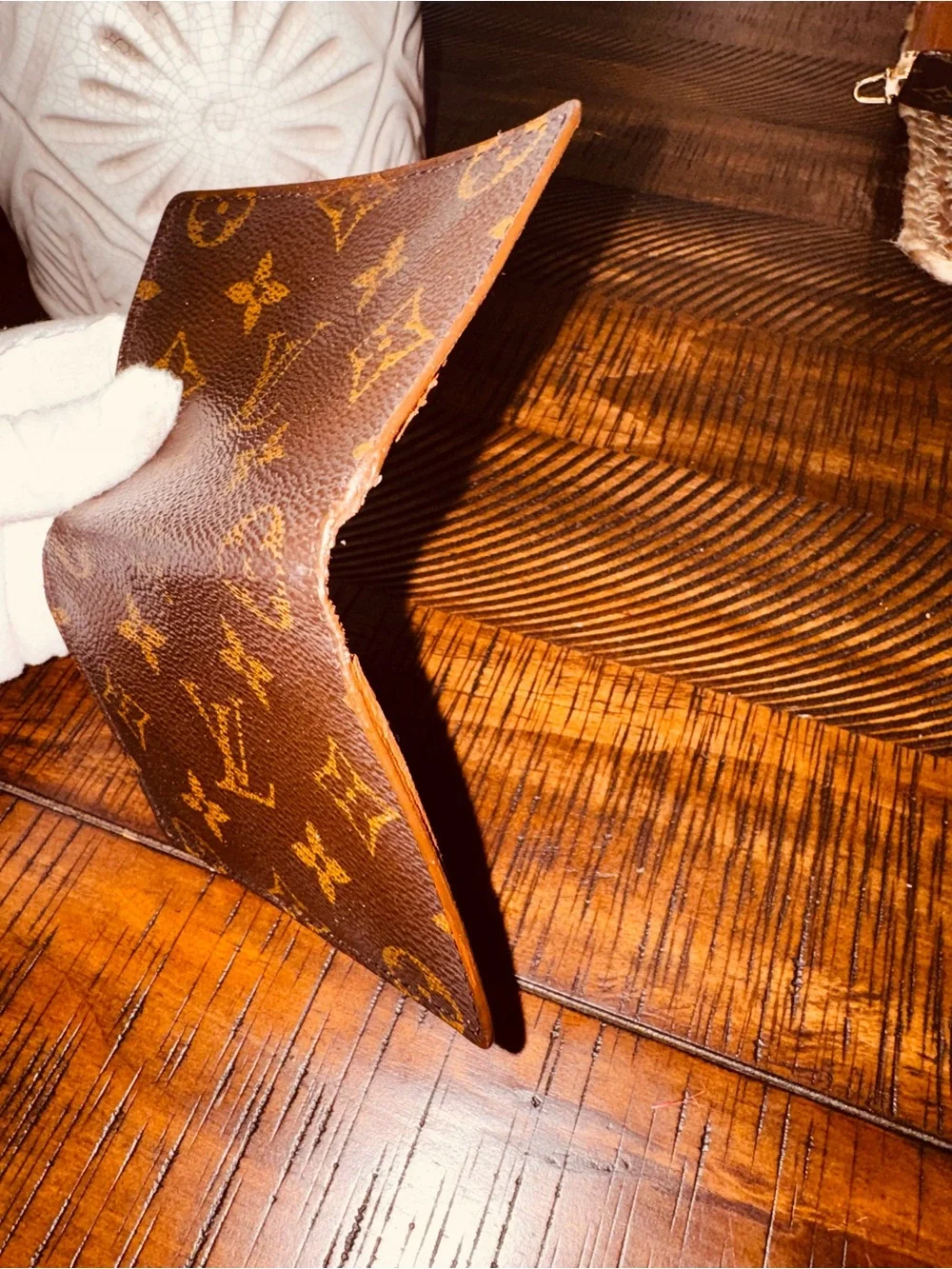 Louis Vuitton serial number